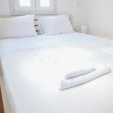 Mykonos Down Town Apartament